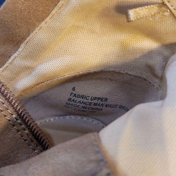 EXPRESS BLOCK HEEL POINTED TOE SLIP-ON WOMEN"S BOOTIE - Picture 15 of 15